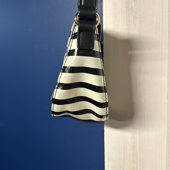 Kate Spade Chelsea Park Stripe Jade Crossbody Bag AS IS - Picture 4 of 13